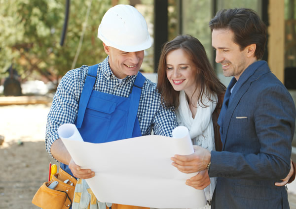 How to Provide Excellent Customer Service as a Roofing Contractor