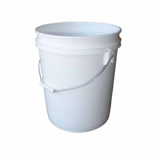 C&R Manufacturing Plastic Bucket with Handle - No Logo - 5 Gallon White