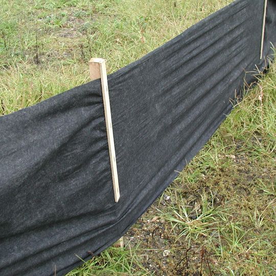 Mutual Industries Silt Fence with 36" Stakes